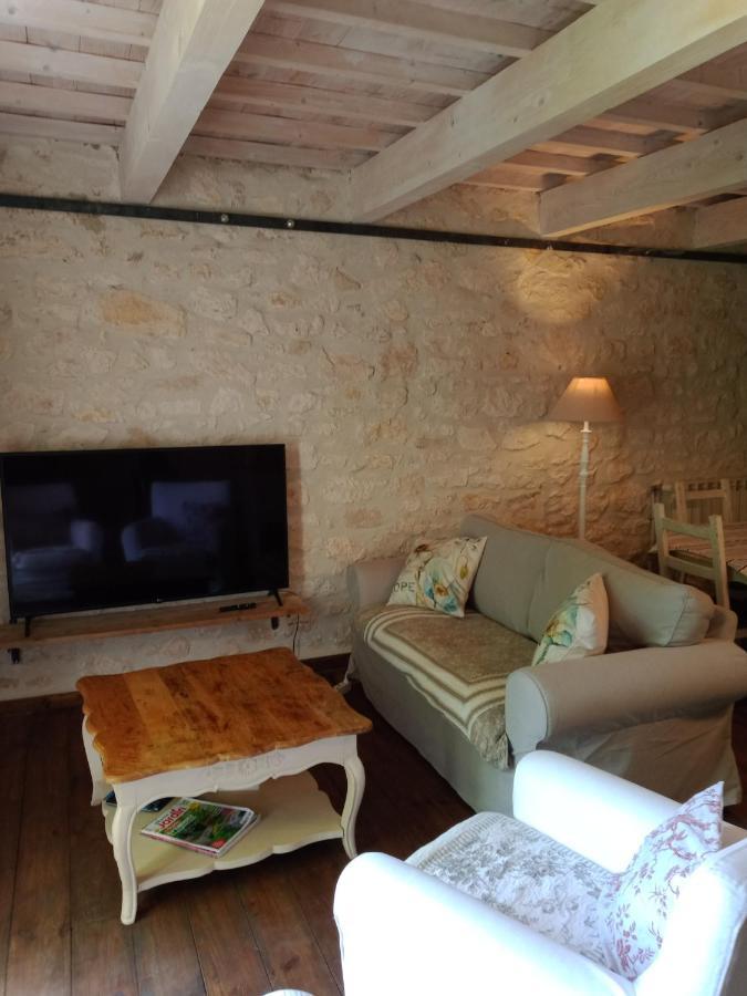Apartament Mas De Karlotte Pernes-les-Fontaines Zewnętrze zdjęcie